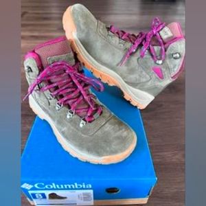 Columbia Women's Newton Ridge Plus Waterproof Amped Hiking Boots